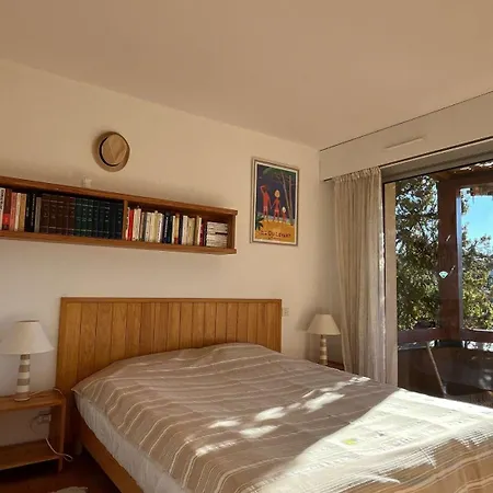 Paisible T2- Plages Et Commerces Apartmán *